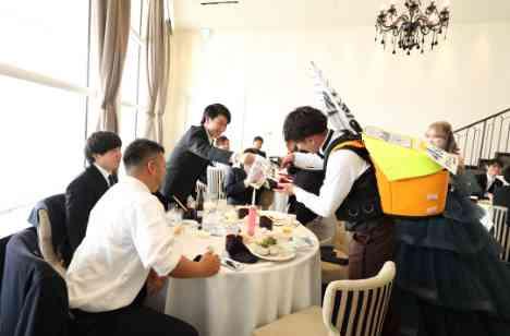 好きと遊び心を詰め込んだエンターテイメントの挙式画像