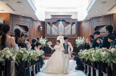 アットホームに“ありがとう”を伝える結婚式の挙式画像