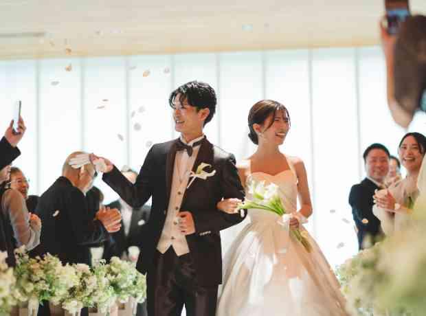 【HappyHour】大切な皆様が集う唯一無二の日の挙式実例画像
