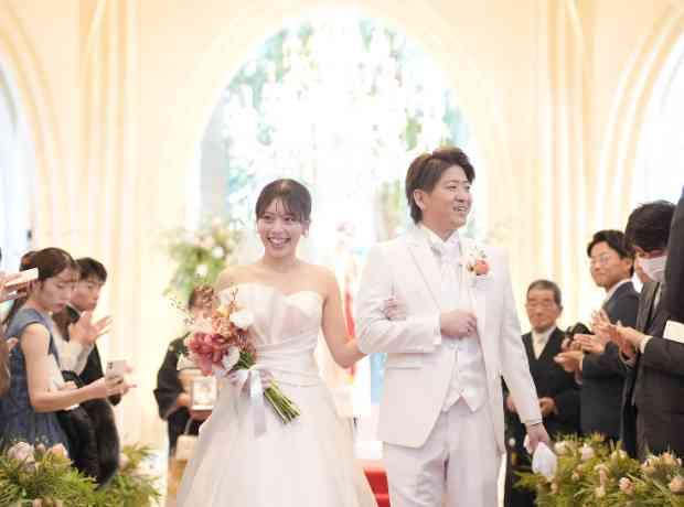 ご結婚式で出席する皆さんに素敵なニュースを伝え！の挙式実例画像