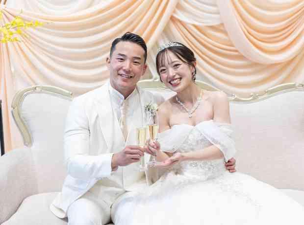 とびっきりの笑顔と感謝溢れるにぎやかな結婚式の挙式実例画像