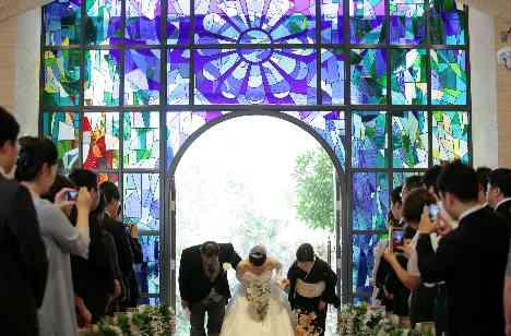 爽やかな夏に幸せなひと時Summer Weddigの挙式画像