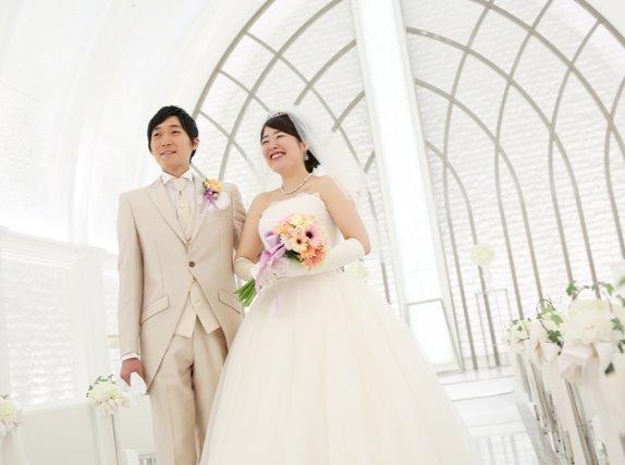 皆が笑顔になるアットホームウエディング♪の挙式実例画像