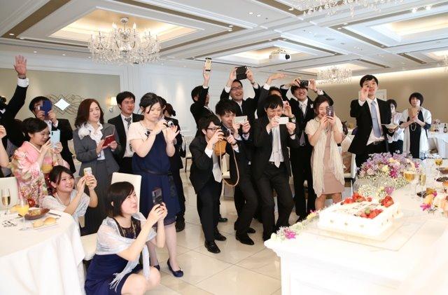 皆が笑顔になるアットホームウエディング♪の披露宴画像