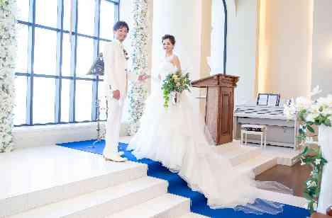 トレンド感あふれるオリジナリティweddingの挙式画像