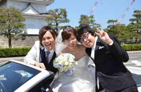 笑顔溢れる結婚式の演出画像