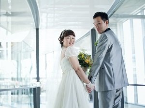 現代建築を貸切った、おふたりならではの結婚式！の挙式実例画像