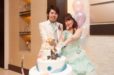 お2人の大好きを詰め込んだウエディングの披露宴画像
