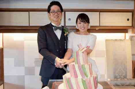 アートなGallery Weddingの披露宴画像