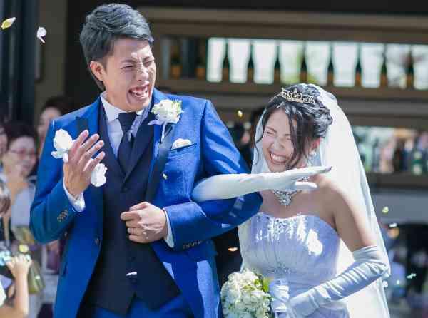 笑顔のたえない結婚式の挙式実例画像