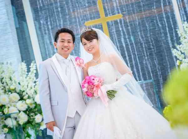 みんなで楽しむ結婚式の挙式実例画像