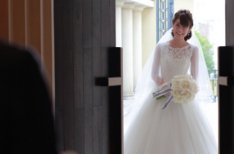 二人の名前にちなんでシマシマWEDDING☆の挙式画像