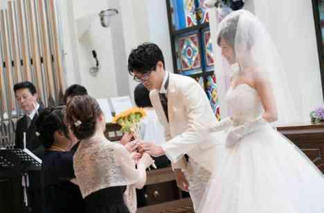 ～こだわりの結婚式　サプライズで感動を～の挙式画像