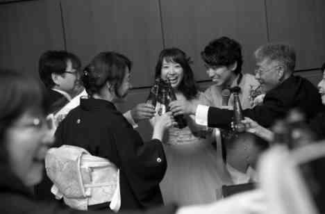 圧倒的に笑いに包まれた結婚式！キャンプウェディングの演出画像