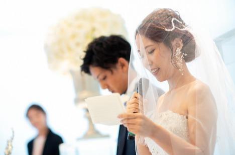Lught　and Be HAPPYの挙式画像