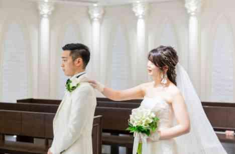 緑豊かな空間で創るNatural Weddingの演出画像