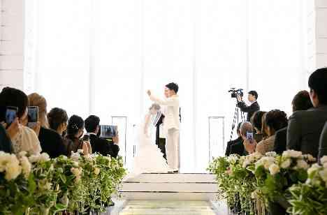 TheLive会場★☆コンサートWeddingの挙式画像