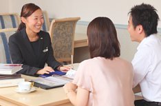 陽だまりのような温かウエディングパーティの準備・打ち合わせ画像