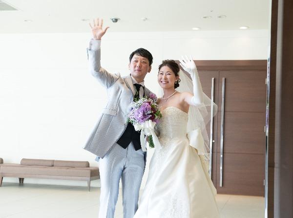 大切なゲストへ送るサプライズ結婚式の挙式実例画像