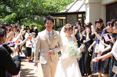 思い出の野球がモチーフ 大盛り上がりのウエディング 北野異人館 旧クルペ邸 の結婚式挙式実例 結婚式場探しはハナユメ