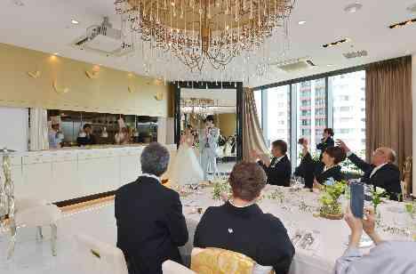 両親に感謝の気持ちを込めて…家族ウェディングの演出画像
