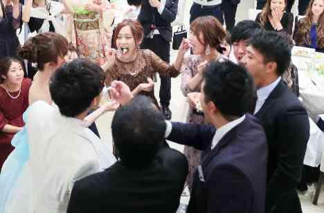 サプライズ満載!おふたりらしい結婚式の披露宴画像