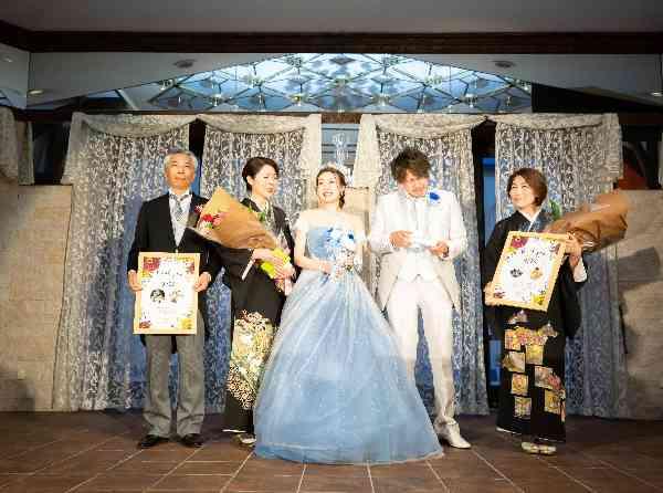 みんなで楽しむオンリーワンウエディング！の挙式実例画像