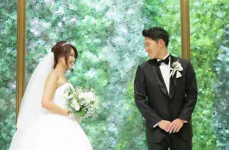 bachelorの挙式画像