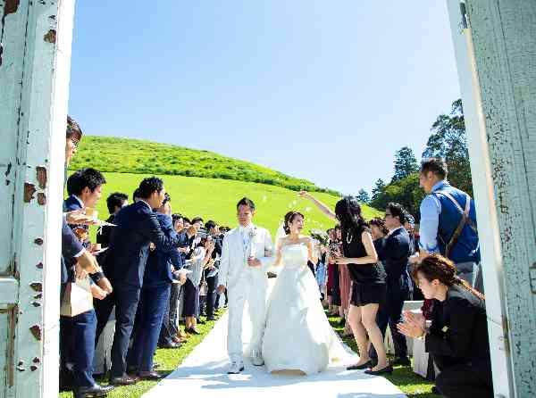 憧れの若草山ウェディング★の挙式実例画像