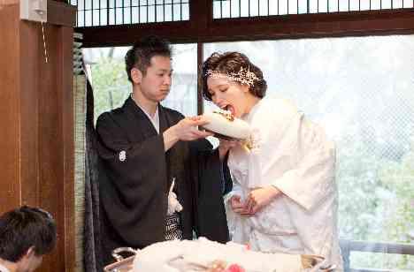 京都と桜をゲストと満喫する、笑顔満開のウエディングの演出画像