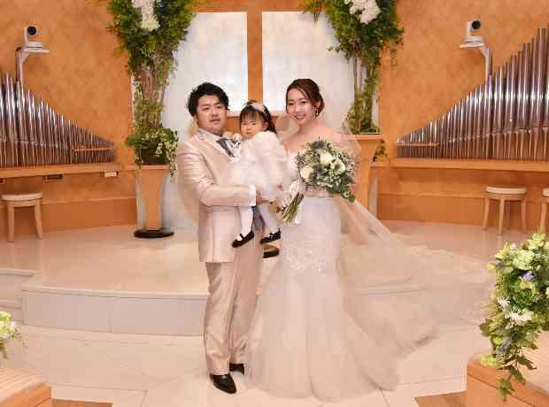 お子様がリングガールを務めたファミリーウエディング 横浜ベイホテル東急の結婚式挙式実例 結婚式場探しはハナユメ