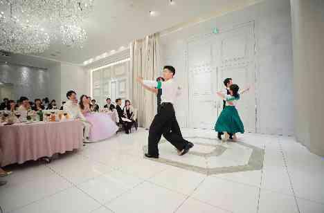 ★WEDDING DANCE PARTY★の披露宴画像