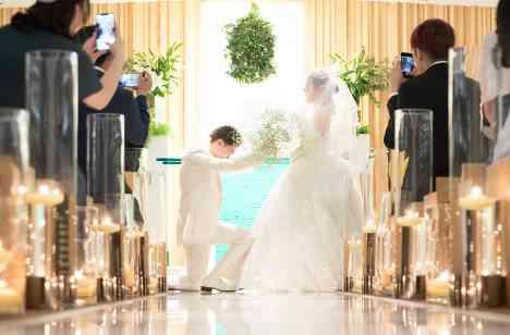 お2人らしさ「100%」WEDDING!の挙式画像