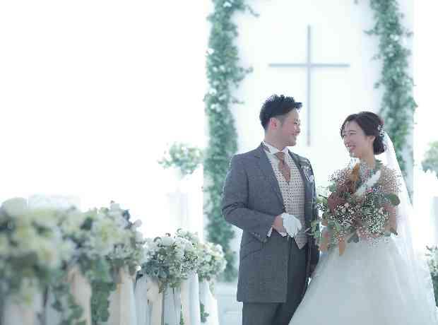笑顔いっぱいゲストもスタッフも参加型weddingの挙式実例画像