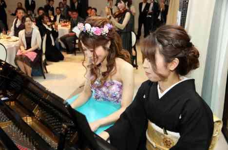 自分たちらしい「Christmaswedding」の披露宴画像