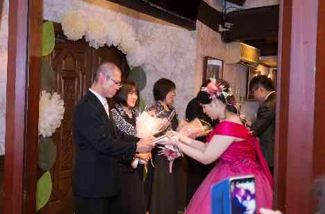 光×緑×笑顔溢れる結婚式♪の披露宴画像