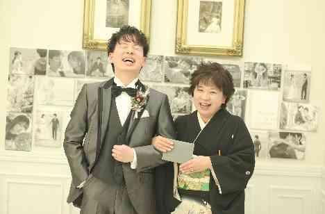 おしゃれまったりパーティ♡の披露宴画像