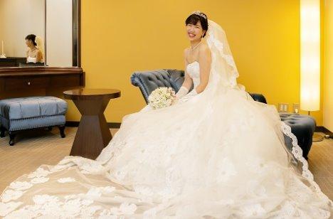 感動のシーンも笑顔に変わるウエディングパーティーの演出画像