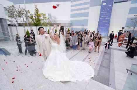 演出盛りだくさんの結婚式の演出画像