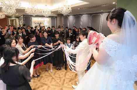 ナチュラルな雰囲気の中お２人らしさが光る結婚式の演出画像