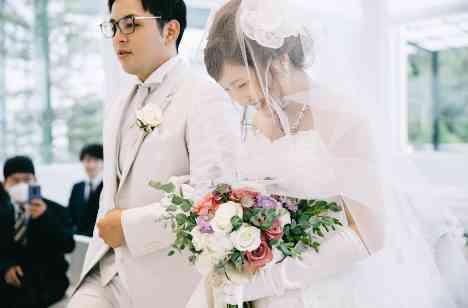 明るいお二人の明るい未来を祝福する最高の1日°˖の挙式画像