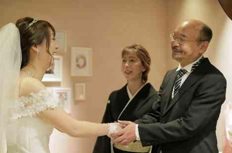 Family Wedding ご家族だけのご結婚式の挙式画像