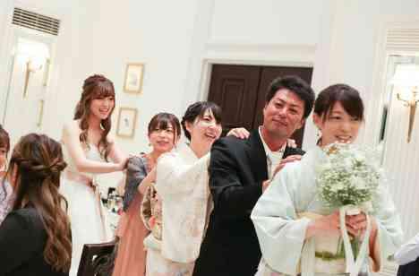 family　weddingの披露宴画像