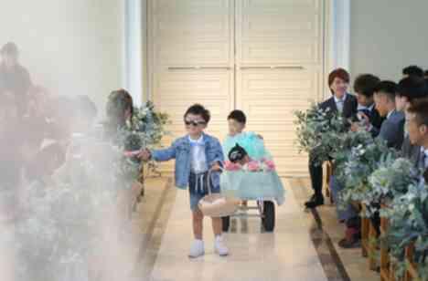summerWeddingトロピカルナイトの挙式画像
