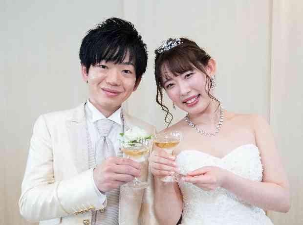 美味しい和食とお喋りが彩る、おもてなしウエディングの挙式実例画像