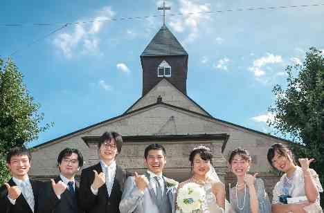 Thanksful weddingの挙式画像