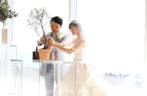 「BLEEMING」 BLEND×BLOOMINGの挙式画像