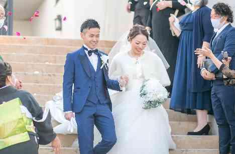 ゲストと楽しめるアットホームweddingの挙式画像