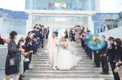 個性溢れる結婚式の挙式画像