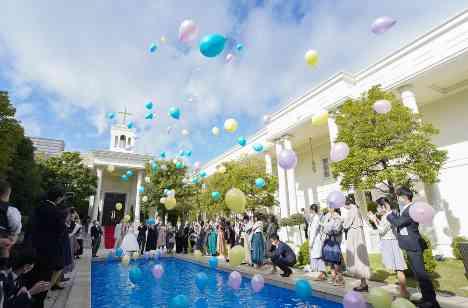 笑顔溢れるこだわりWEDDINGの演出画像